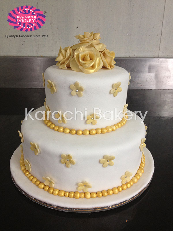 Delicious Cakes  hyderabad Wedding  cakes  Birthday cakes  